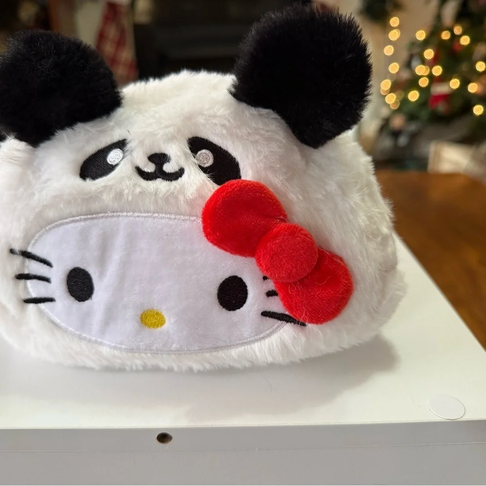 New Hello Kitty Panda Make Up Bag